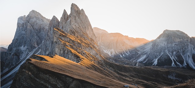 Voyage 2024: Destinations émergentes et tendances incontournables pour des aventures inoubliables[Attention, renvoie bien le nombre de mots demandé]